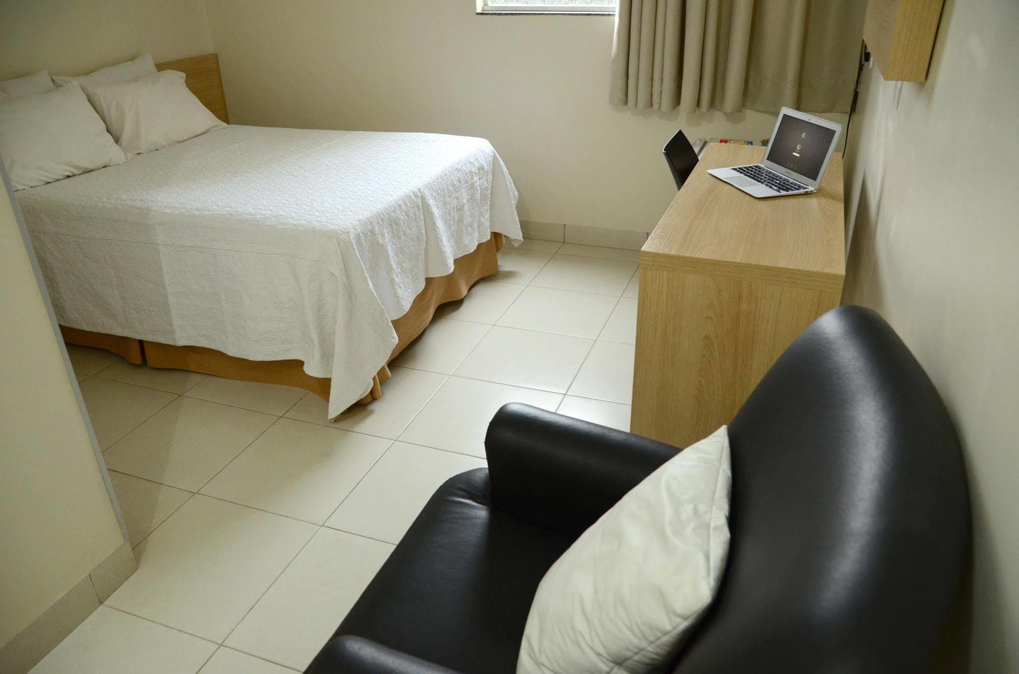 Hotel Capital 3*